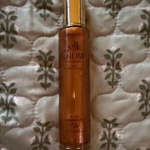 Silk Glow Body Shimmer Oil - Bronze Glow